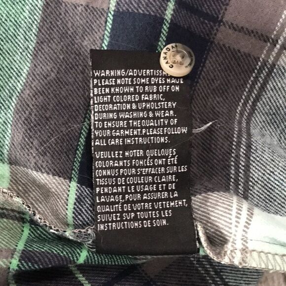 NWT Canada Weathergear, Women's Button-Down, 2 Pockets, Plaid, M, Multi-Color - Picture 8 of 9